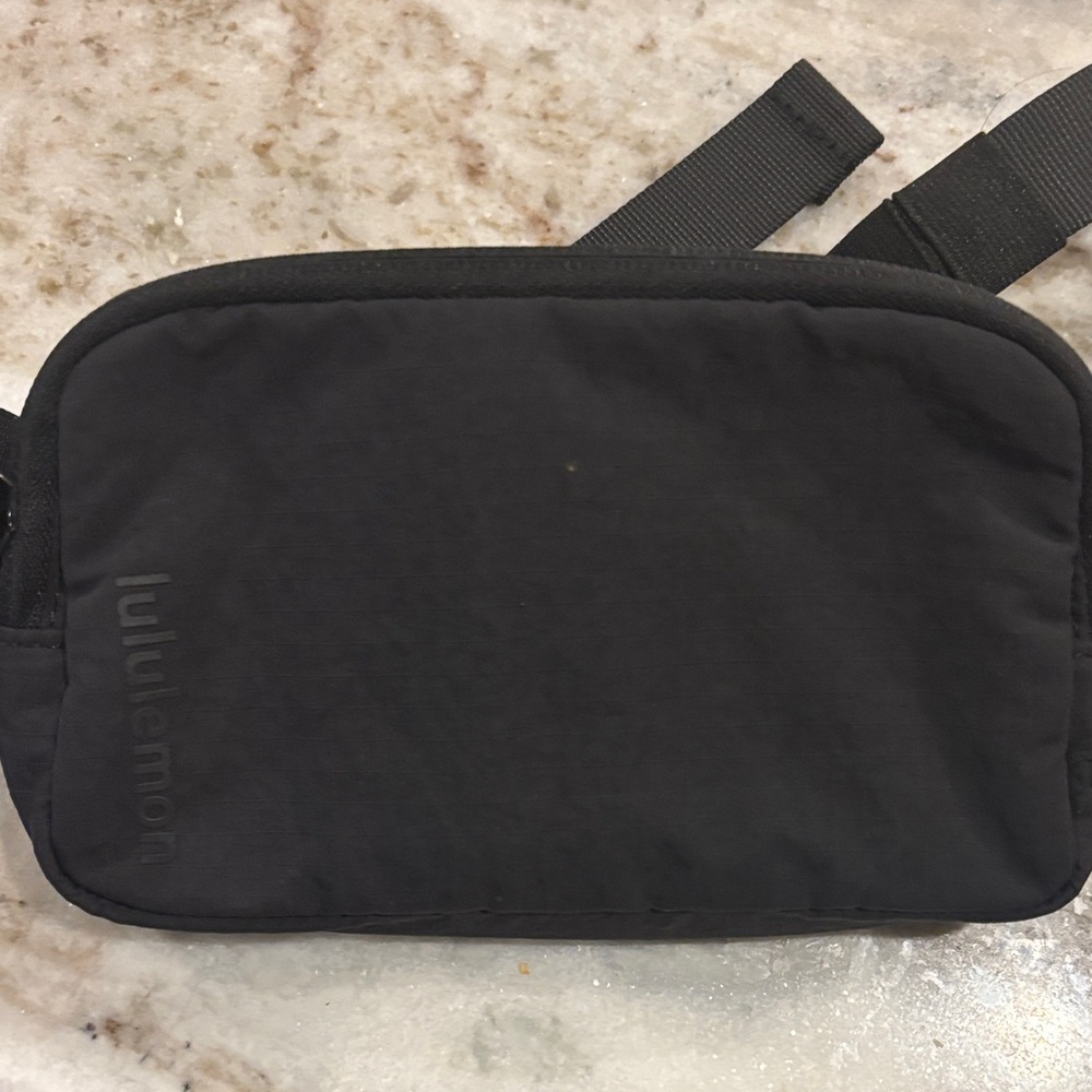 lululemon athletica Black Belt Bag